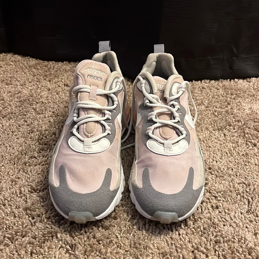 Nike react